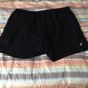 Athletic shorts